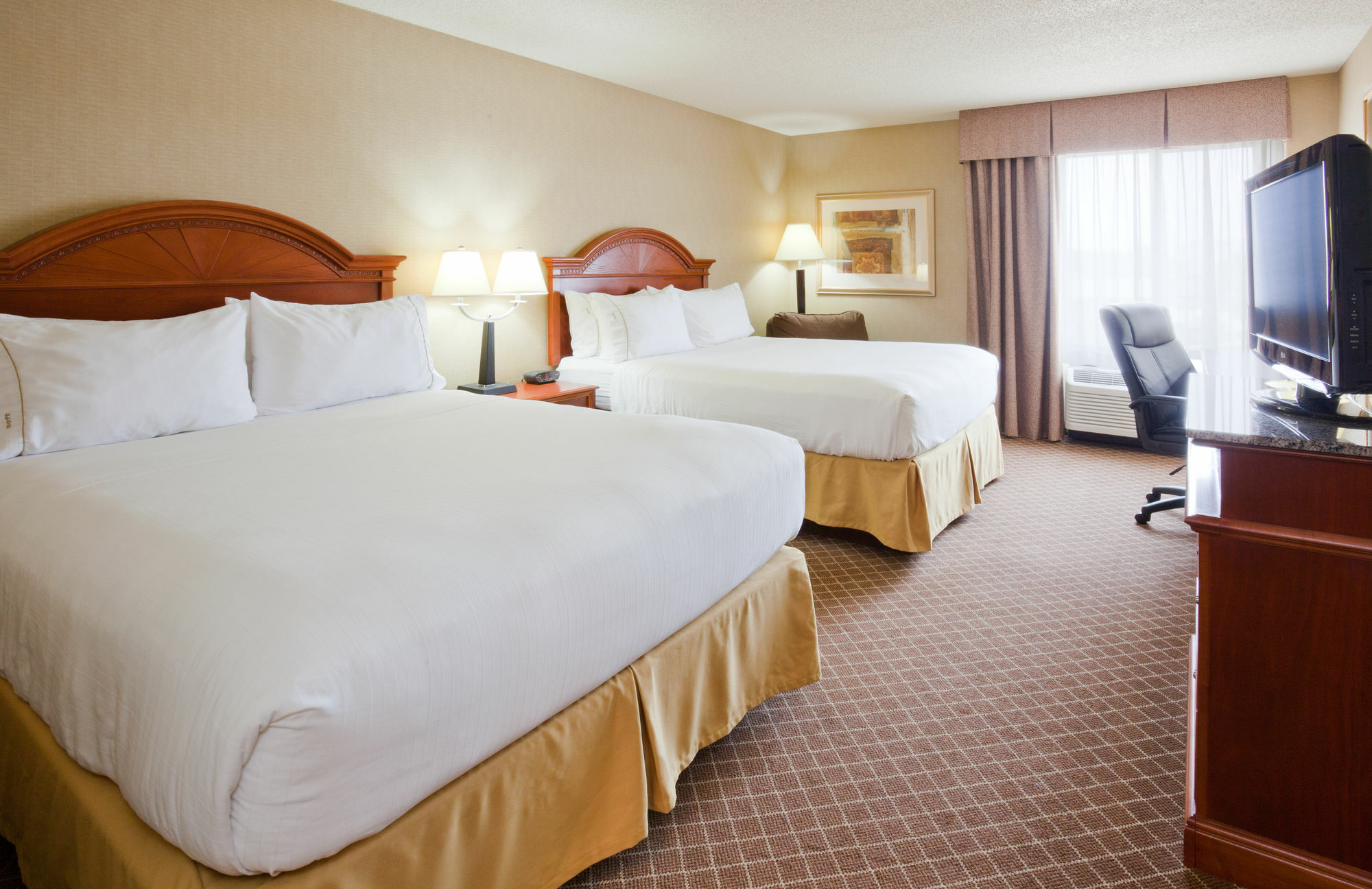 Holiday Inn Express Hotel & Suites Cedar Rapids I-380 At 33Rd Avenue, An Ihg Hotel Zewnętrze zdjęcie